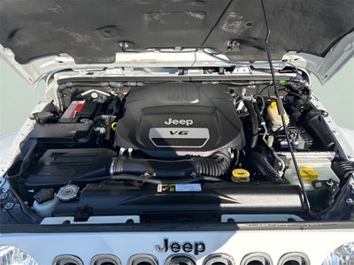 2016 Jeep Wrangler Unlimited Sahara CARBRAVO CERTIFIED!