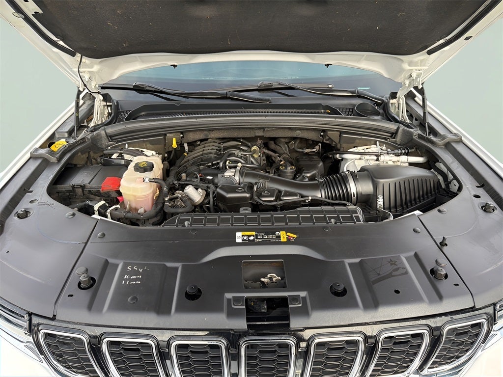 2022 Jeep Grand Cherokee Limited CARBRAVO!