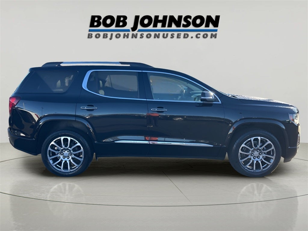 2023 GMC Acadia Denali CARBRAVO CERTIFIED!