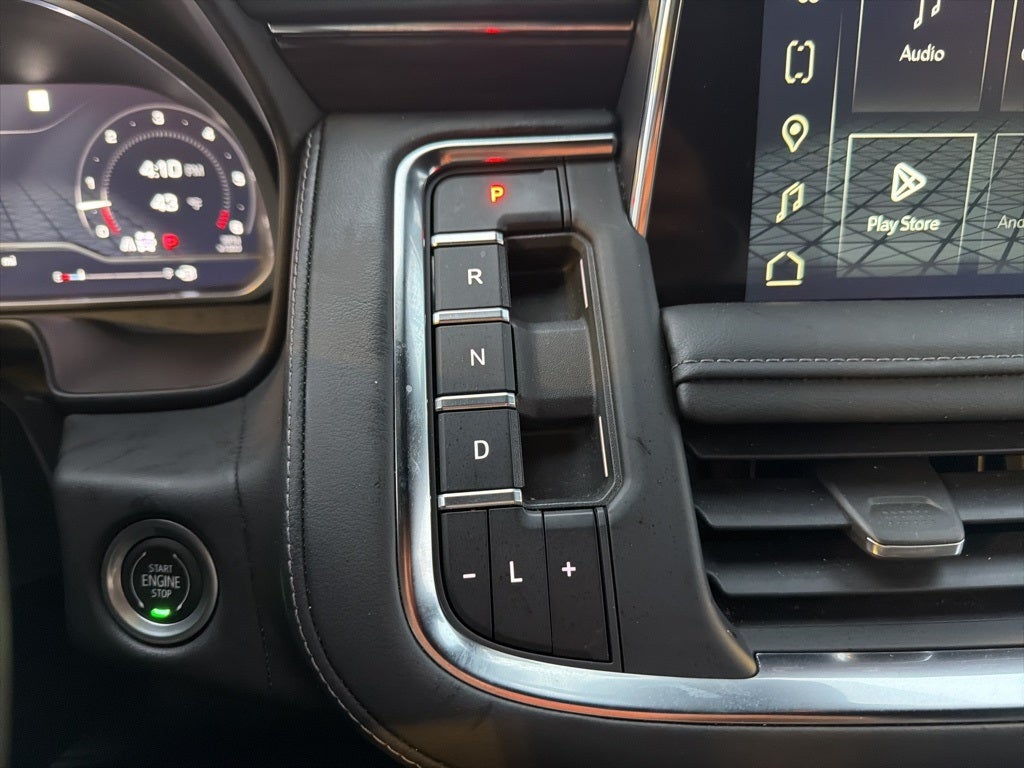 2023 GMC Yukon SLE CARBRAVO!