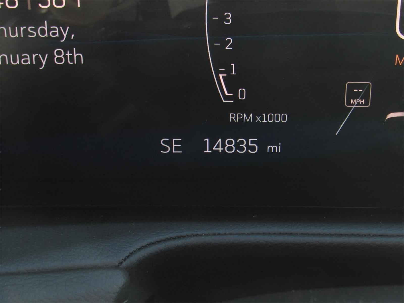 2024 Cadillac XT4 FWD Premium Luxury