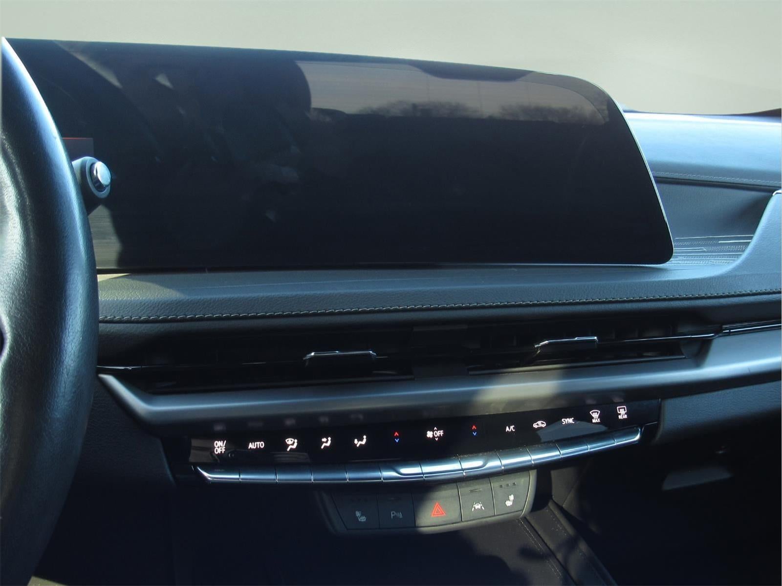 2024 Cadillac XT4 FWD Premium Luxury