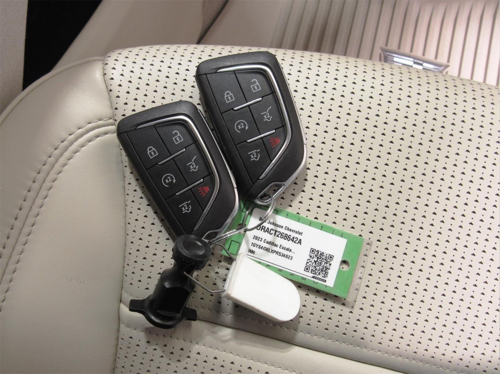 2023 Cadillac Escalade 4WD Sport Platinum