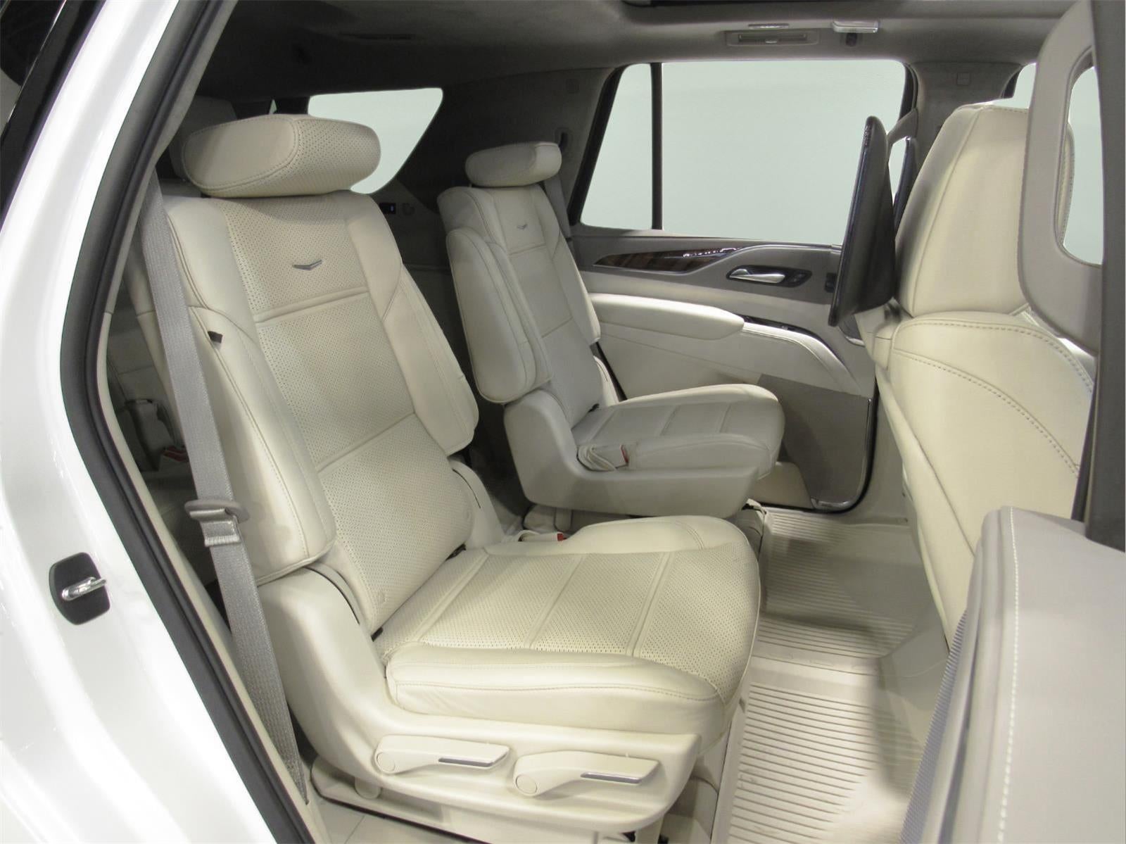 2023 Cadillac Escalade 4WD Sport Platinum