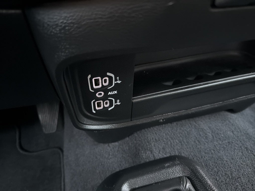 2021 RAM 2500 Tradesman CARBRAVO CERTIFIED!