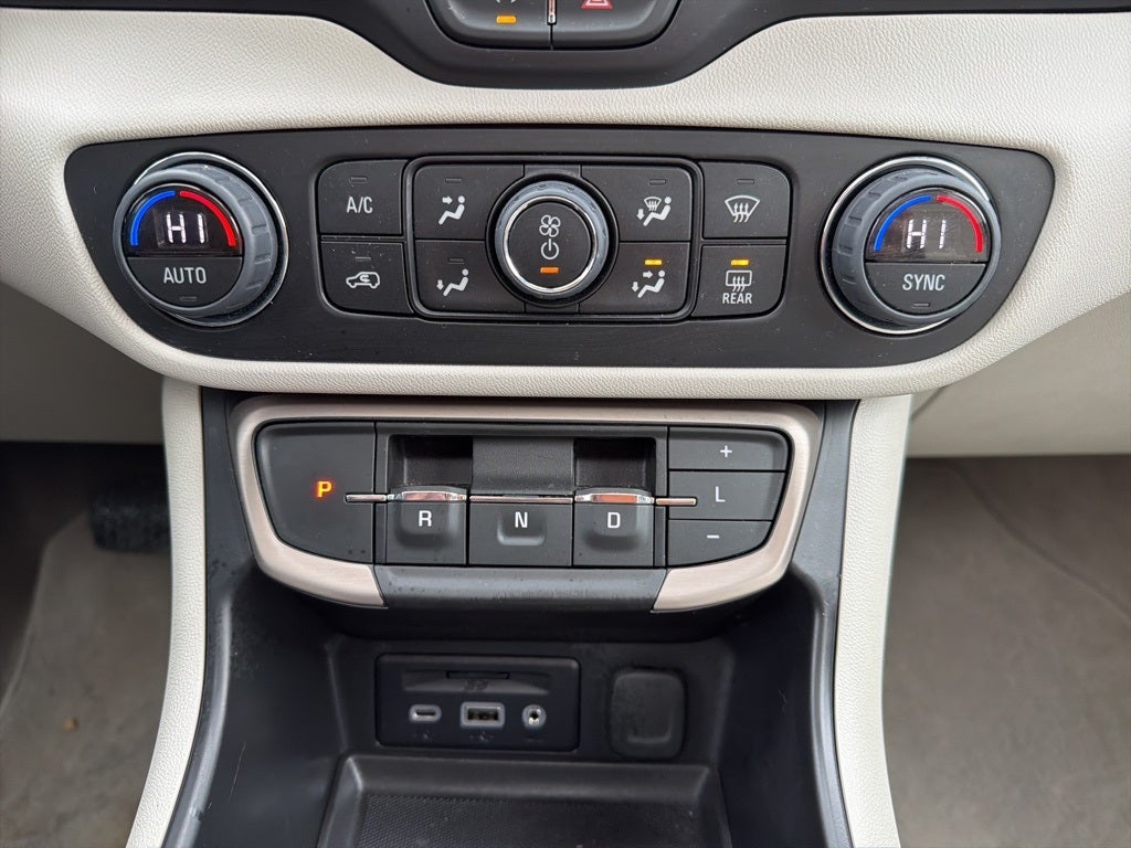 2023 GMC Terrain Denali