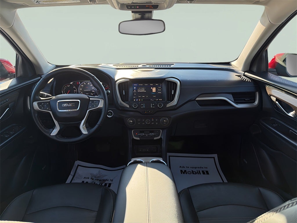 2023 GMC Terrain Denali CARBRAVO!