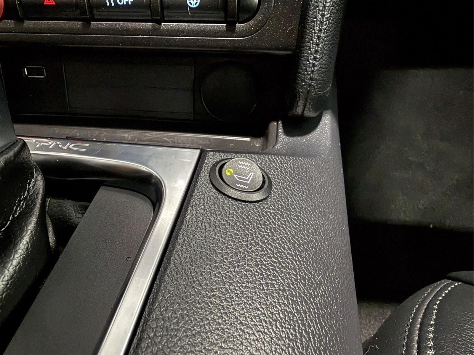 2022 Ford Mustang EcoBoost