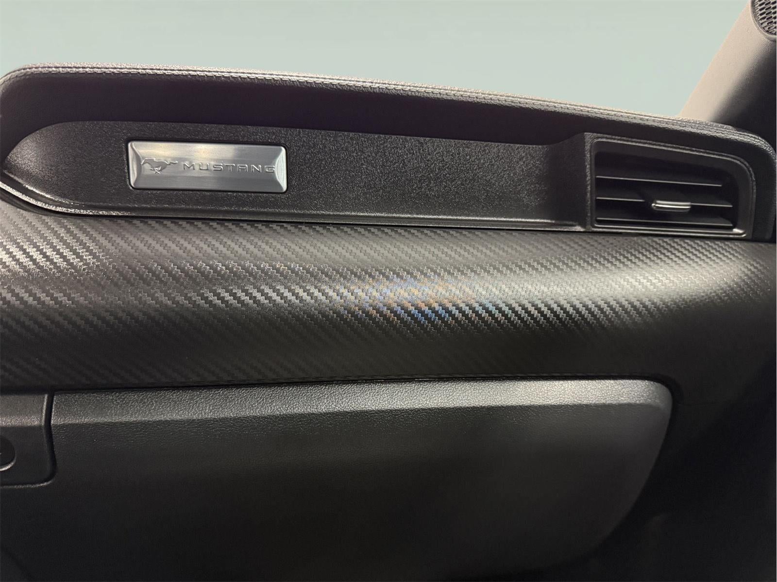 2022 Ford Mustang EcoBoost