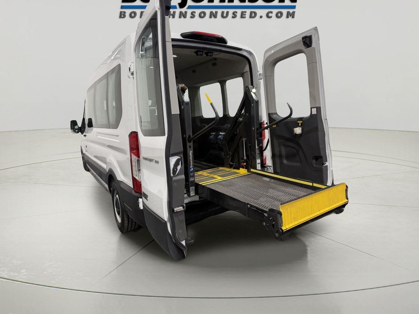 2021 Ford Transit Passenger Wagon XL