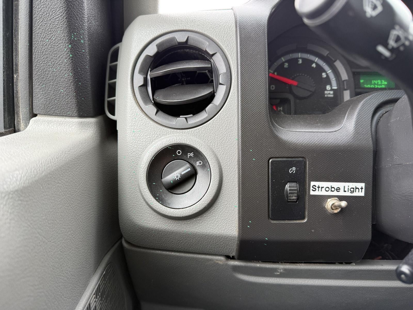 2019 Ford E-Series Cutaway E-450 DRW 158 WB