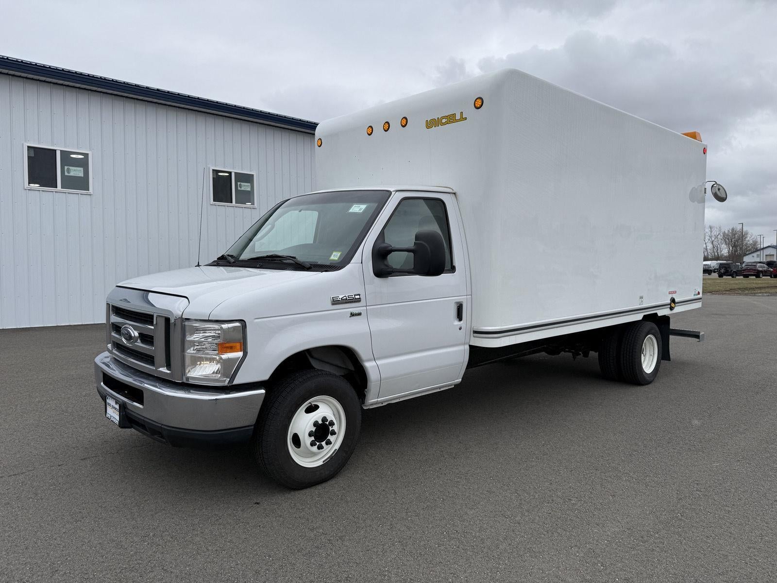 2019 Ford E-Series Cutaway E-450 DRW 158 WB