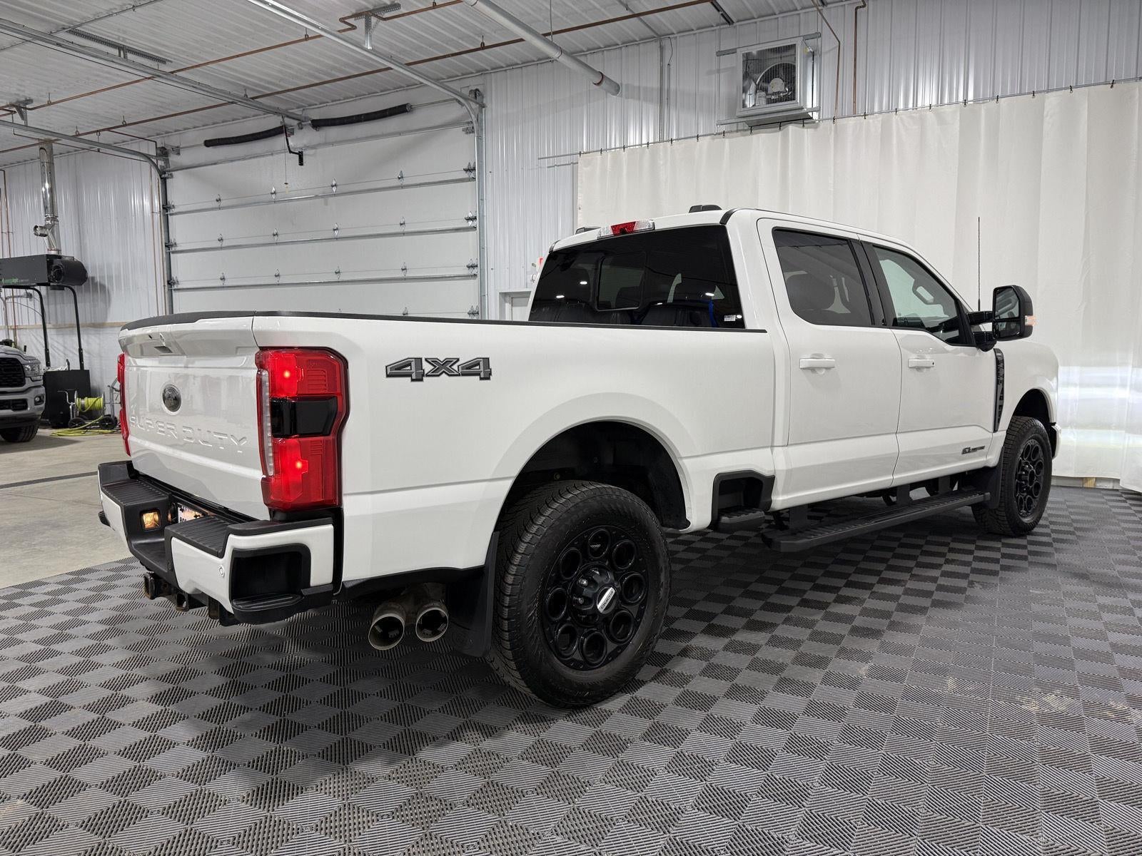 2023 Ford Super Duty F-250 Lariat