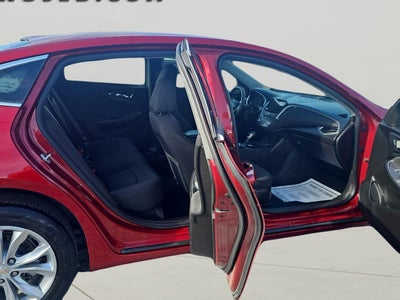 2025 Chevrolet Malibu LT