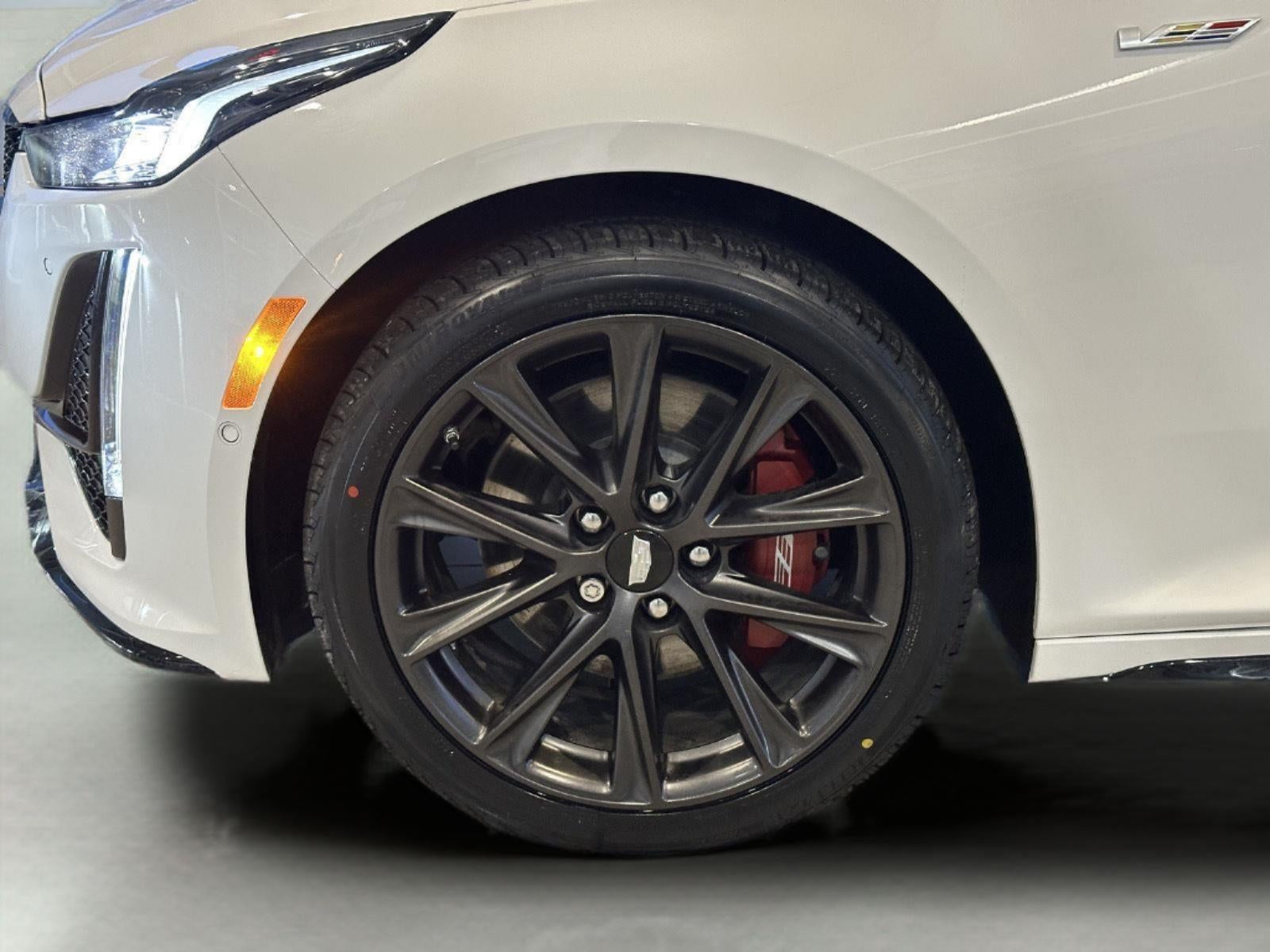 2023 Cadillac CT5-V 4dr Sdn