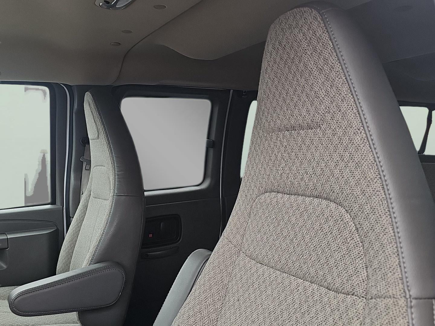 2025 Chevrolet Express Passenger LT