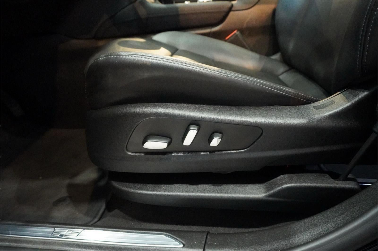 2025 Cadillac XT5 AWD Premium Luxury