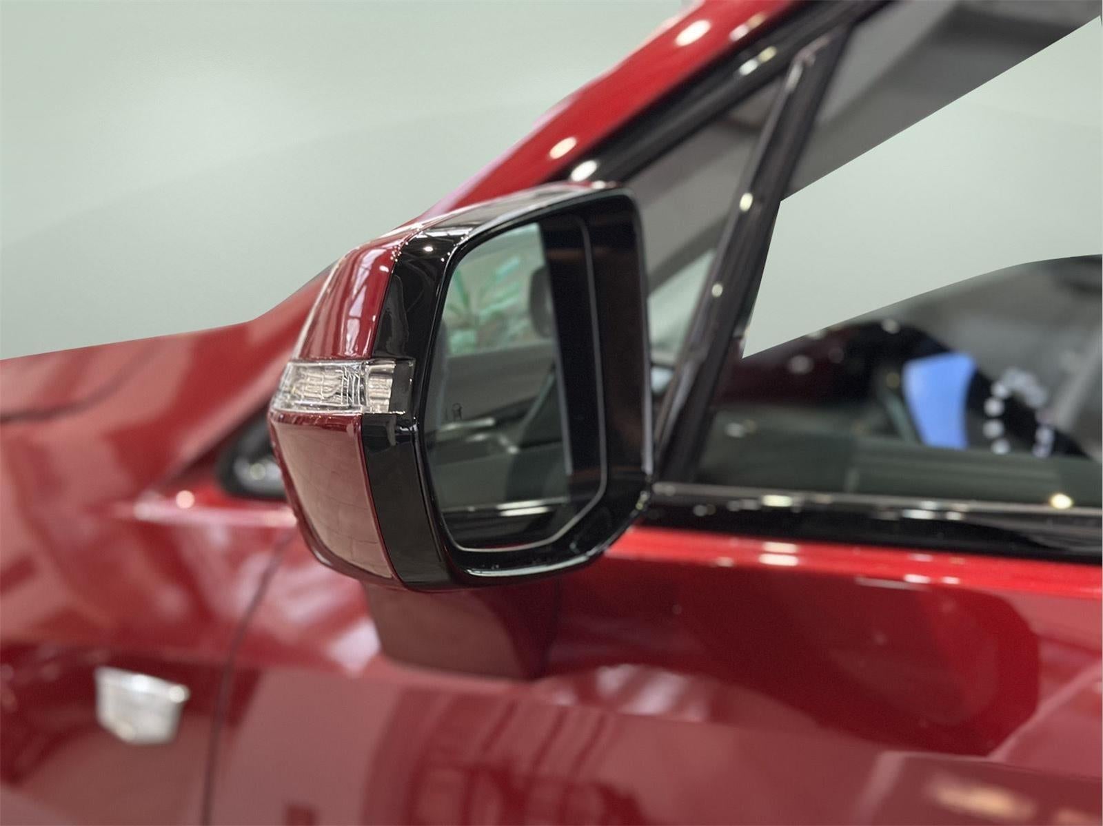 2023 Cadillac XT5 AWD Sport