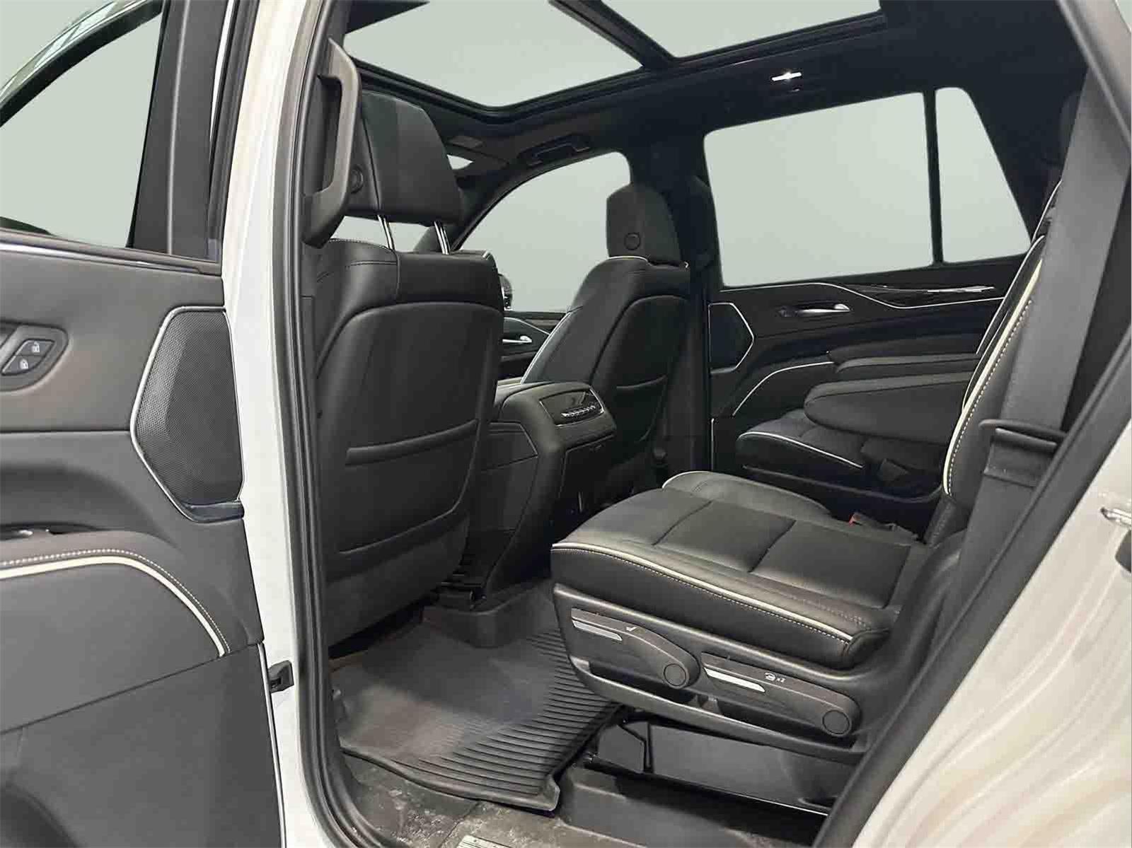 2024 Cadillac Escalade 4WD Premium Luxury