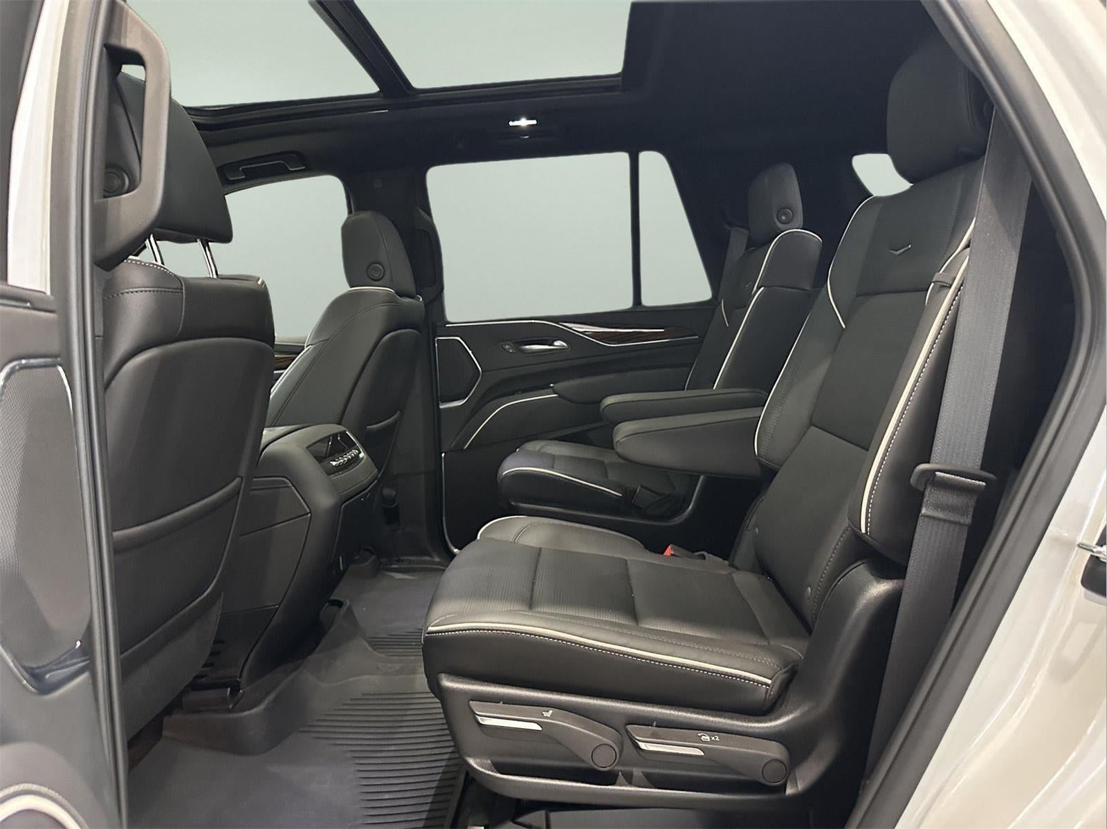 2024 Cadillac Escalade 4WD Premium Luxury