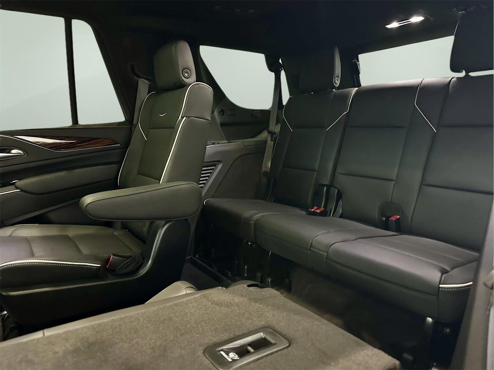 2024 Cadillac Escalade 4WD Premium Luxury