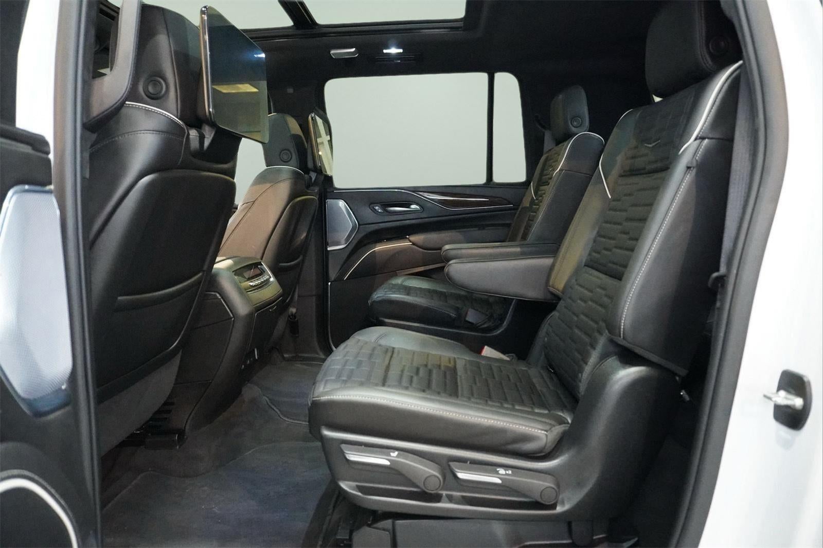 2024 Cadillac Escalade ESV 4WD Sport Platinum