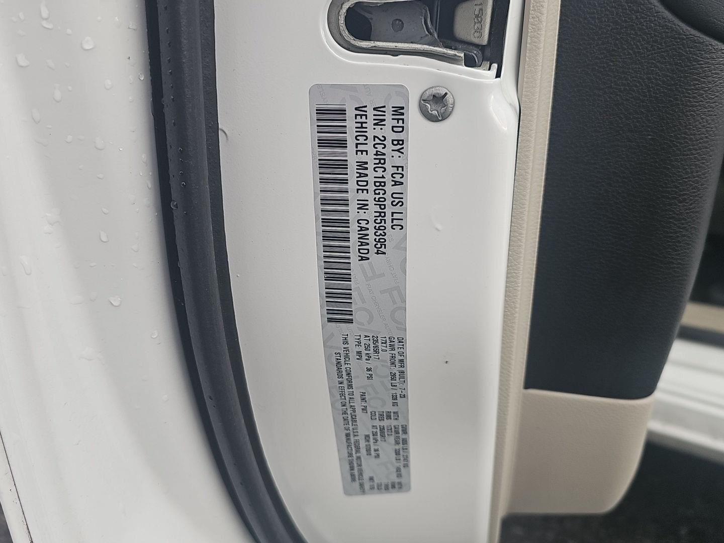 2023 Chrysler Pacifica Touring L