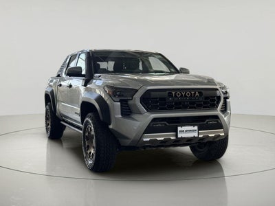 2024 Toyota Tacoma Trailhunter HV