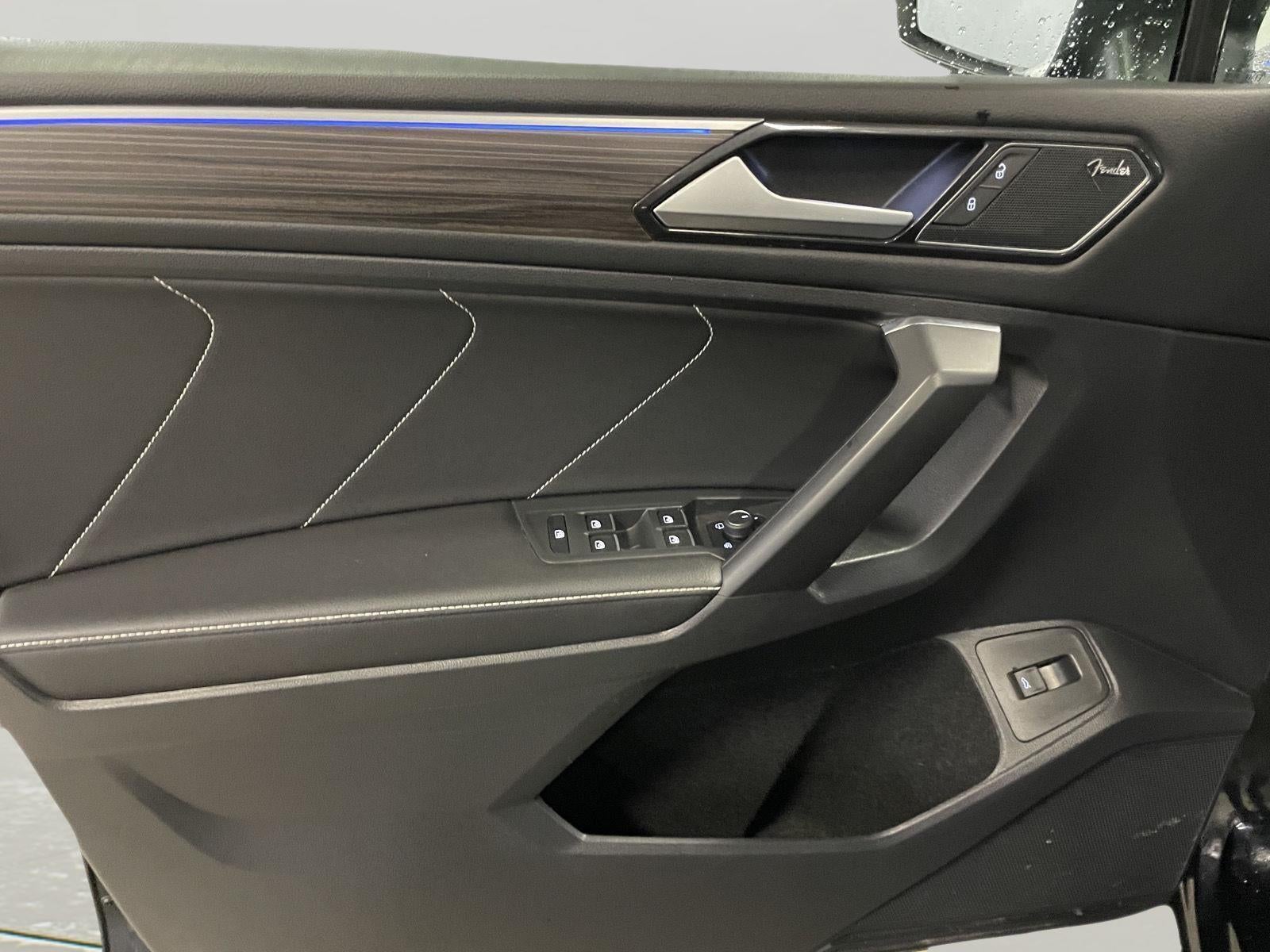 2023 Volkswagen Tiguan SEL R-Line