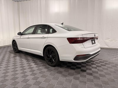 2025 Volkswagen Jetta SE