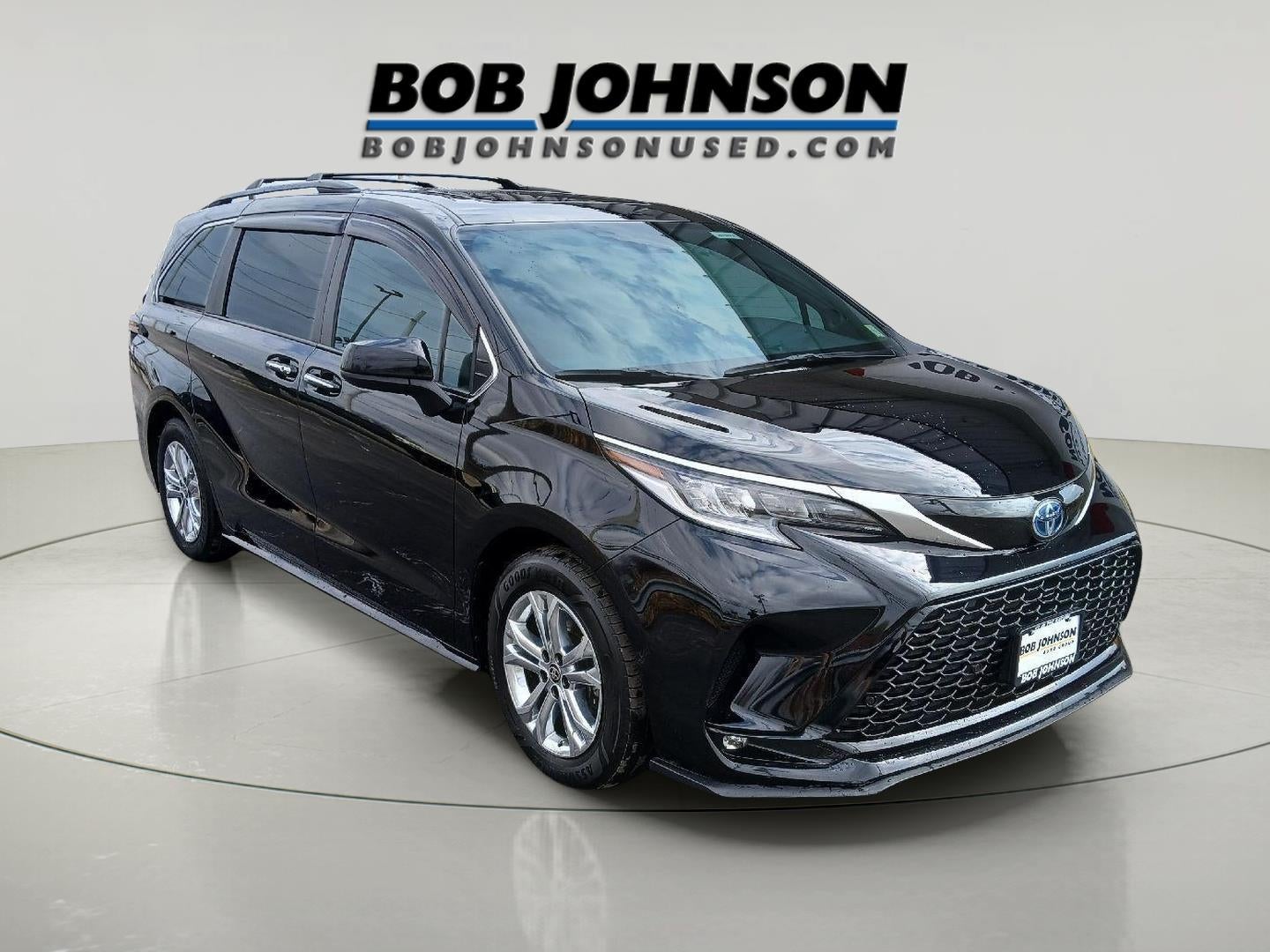 2022 Toyota Sienna XSE 7-Passenger
