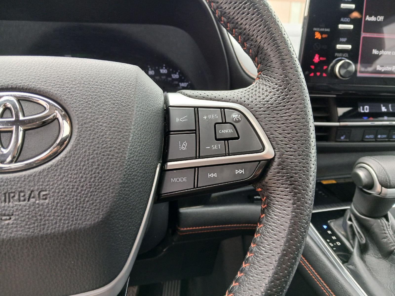 2022 Toyota Sienna XSE 7-Passenger