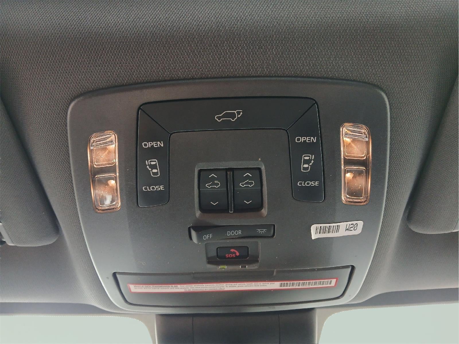 2022 Toyota Sienna XSE 7-Passenger