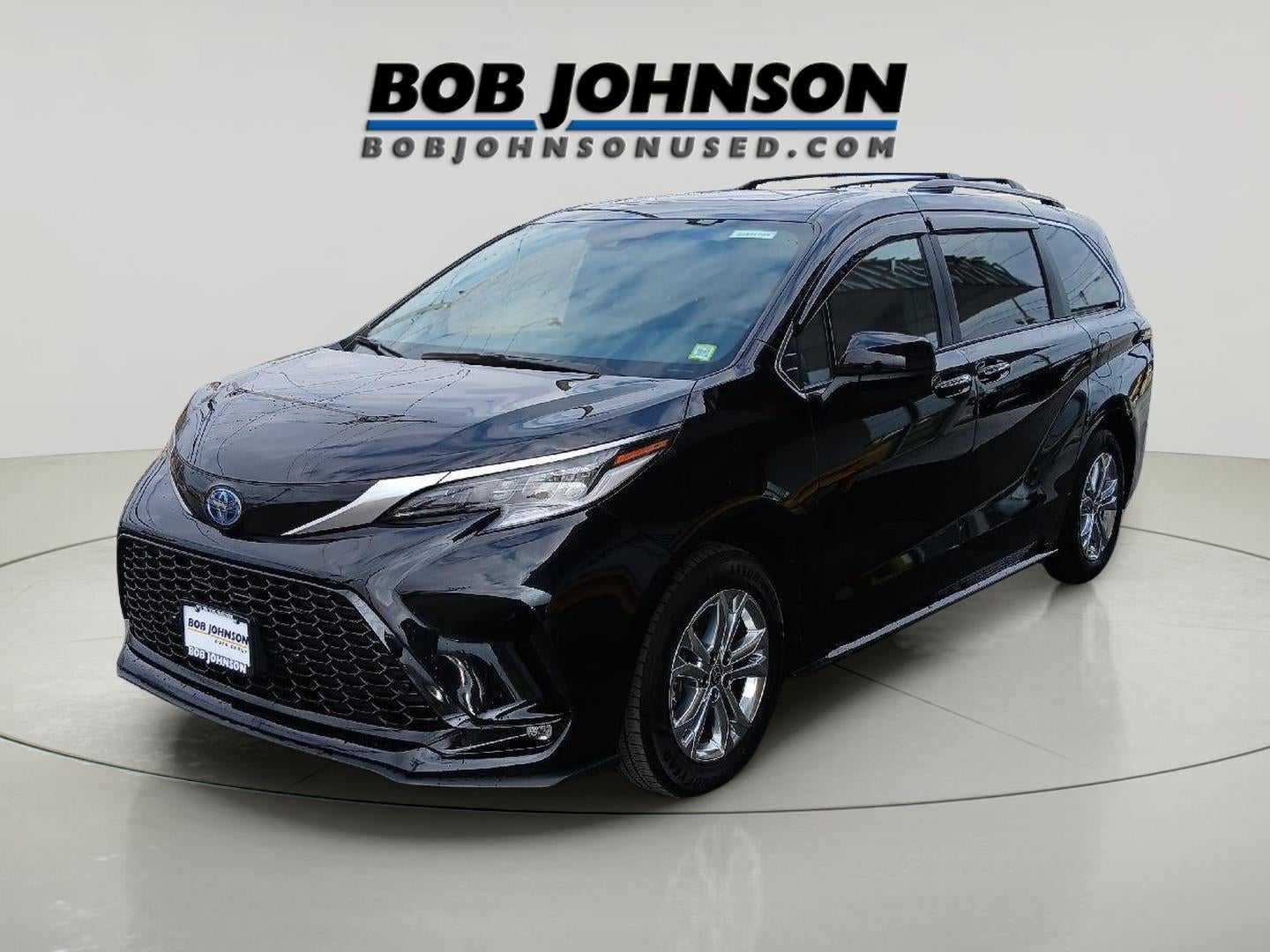 2022 Toyota Sienna XSE 7-Passenger
