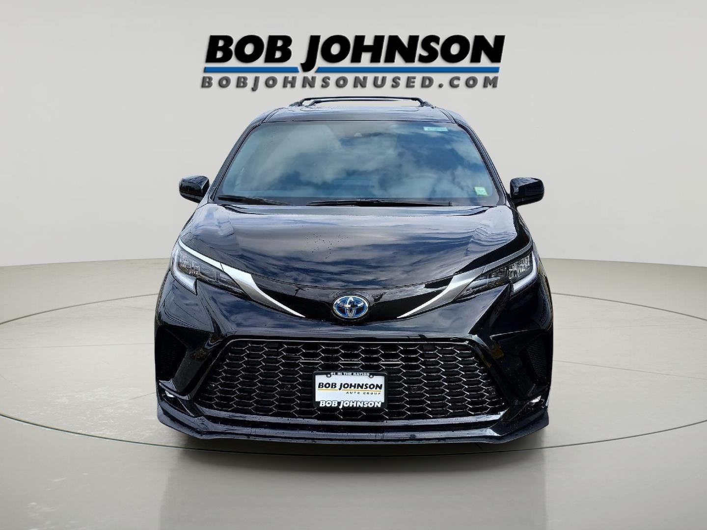 2022 Toyota Sienna XSE 7-Passenger