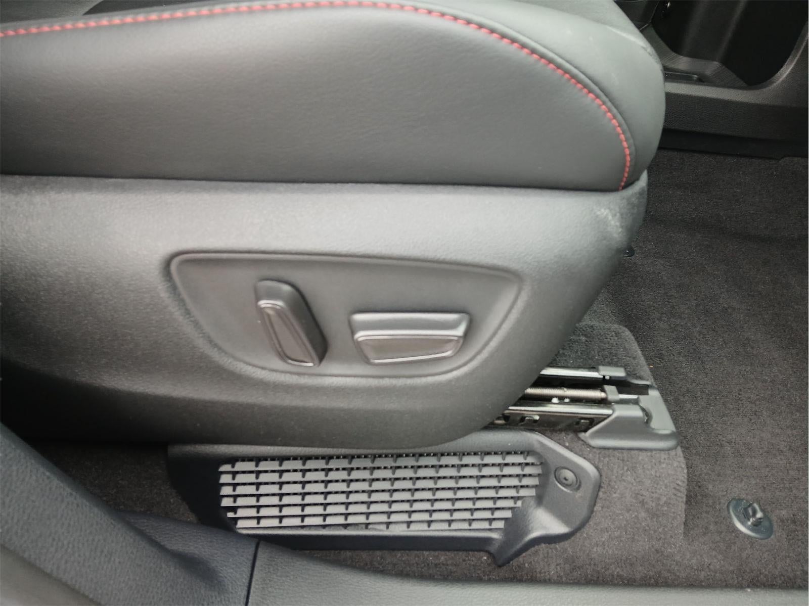 2025 Toyota SIENNA **FLEX BUY $750/Monthly** Base