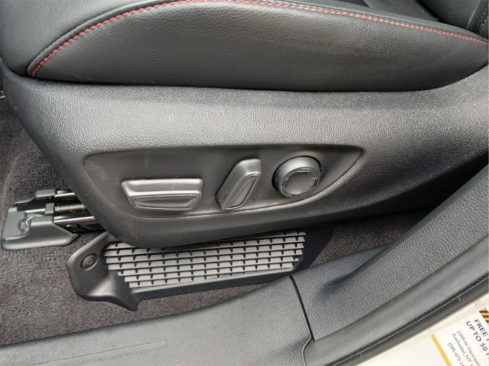 2025 Toyota SIENNA **FLEX BUY $750/Monthly** Base