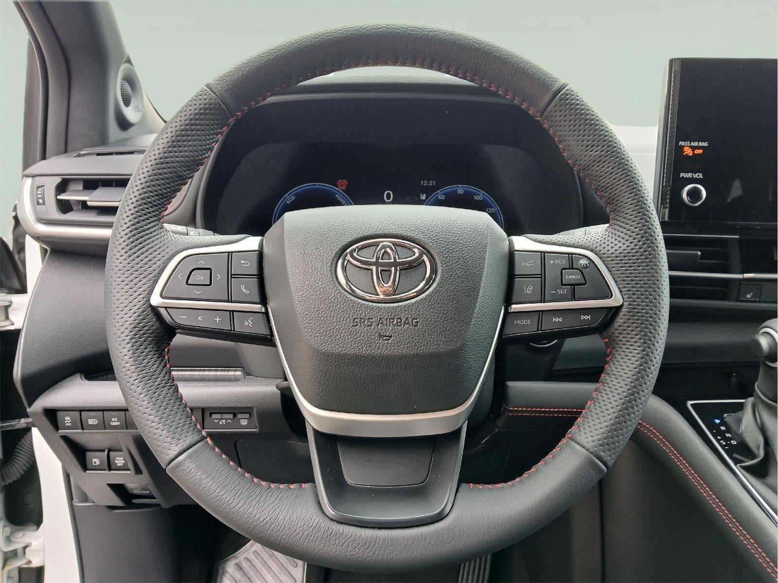 2025 Toyota SIENNA **FLEX BUY $750/Monthly** Base