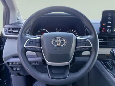 2024 Toyota Sienna XLE 7-Passenger
