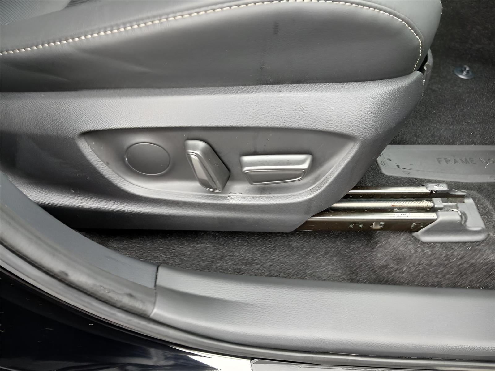 2025 Toyota Crown Signia XLE **FLEX BUY $550/Monthly**