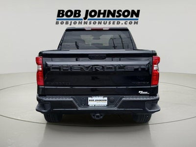 2024 Chevrolet Silverado Custom