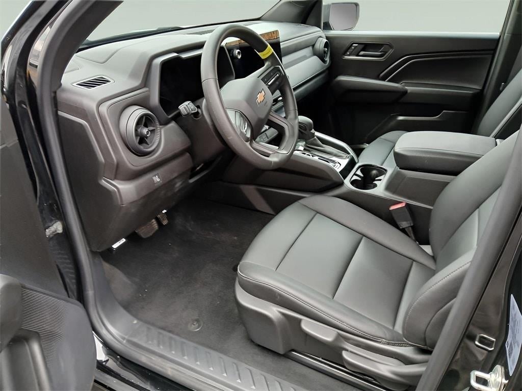 2025 Chevrolet Colorado 4WD Work Truck