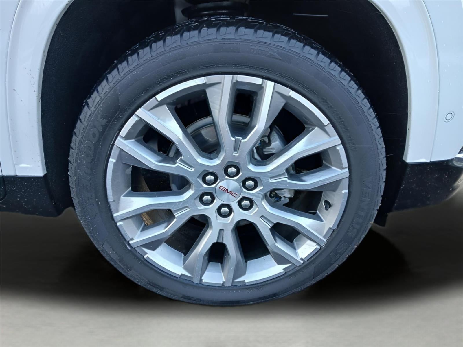 2025 GMC Acadia AWD Denali