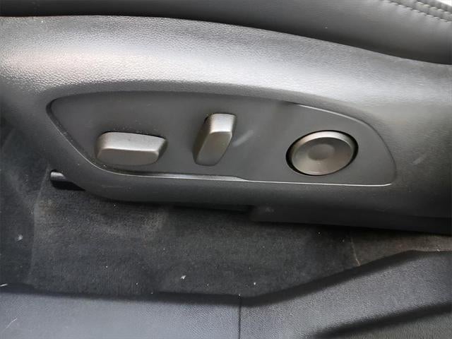 2025 GMC Acadia AWD Denali