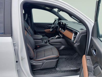 2023 GMC Canyon 4WD AT4