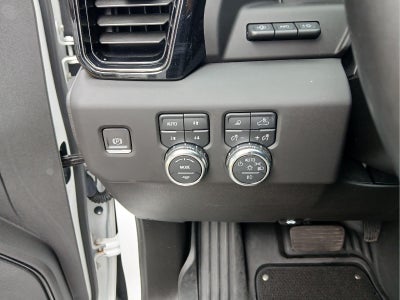 2023 GMC Sierra AT4