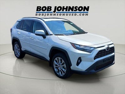 2022 Toyota RAV4 XLE Premium