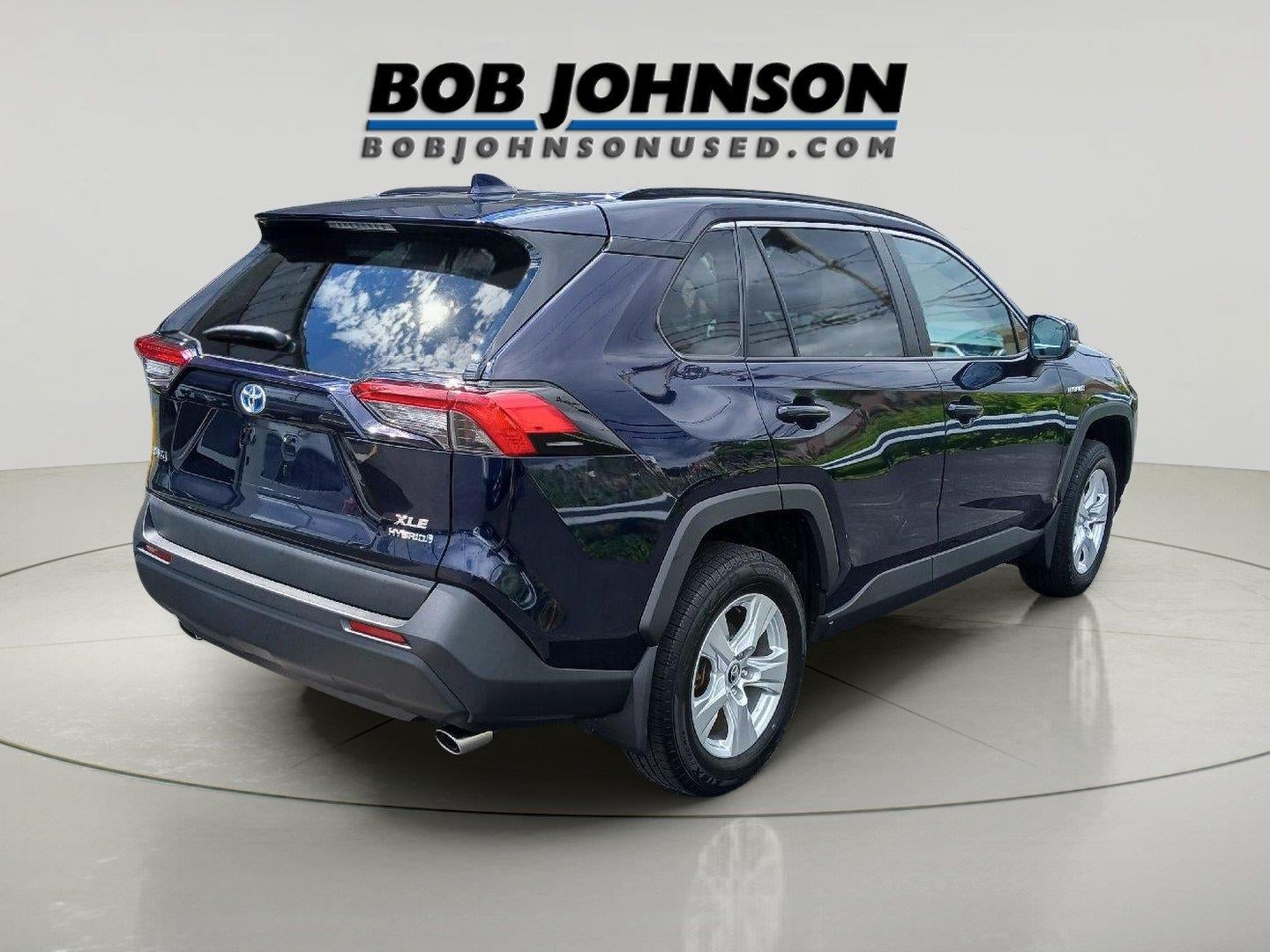 2020 Toyota RAV4 Hybrid XLE
