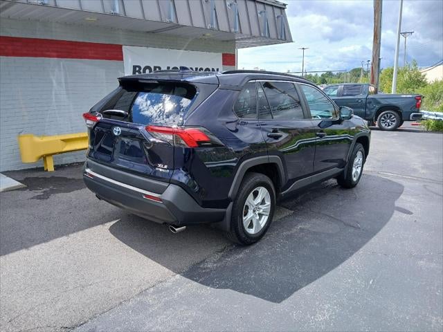 2020 Toyota RAV4 Hybrid XLE
