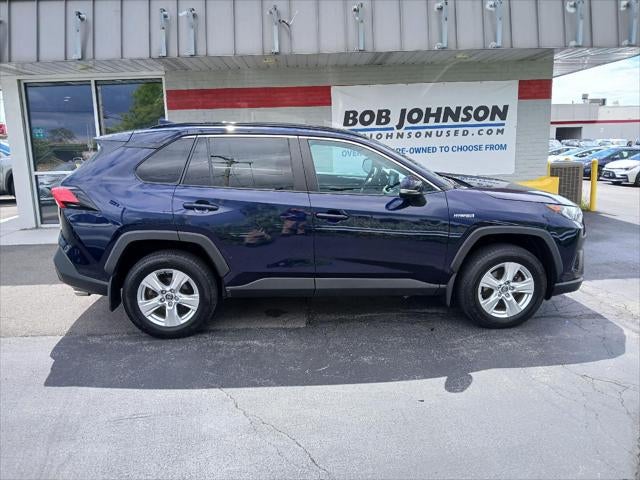 2020 Toyota RAV4 Hybrid XLE